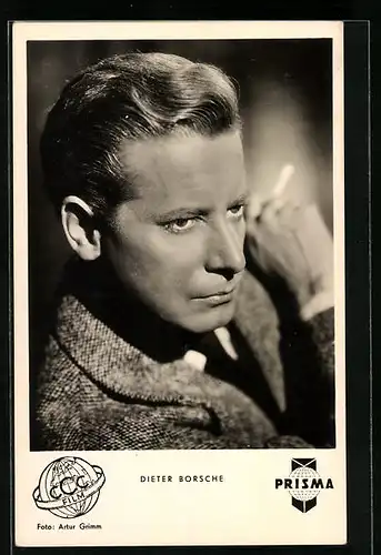 AK Schauspieler Dieter Borsche mit einer Zigarette