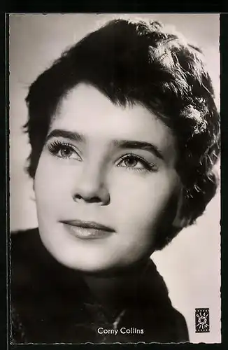 AK Schauspielerin Corny Collins mit sympathischem Blick