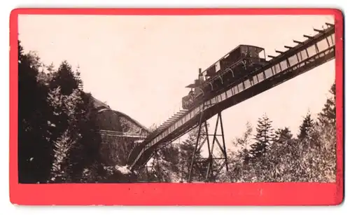 Fotografie F. Charnaux, Geneve, Ansicht Rigi, Rigi Bahn auf dem Schnurtobelviadukt