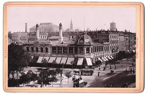 Fotografie Römmler & Jonas, Dresden, Ansicht Kjobenhavn, Pferdebahn am Hotel National mit Strassenpartie