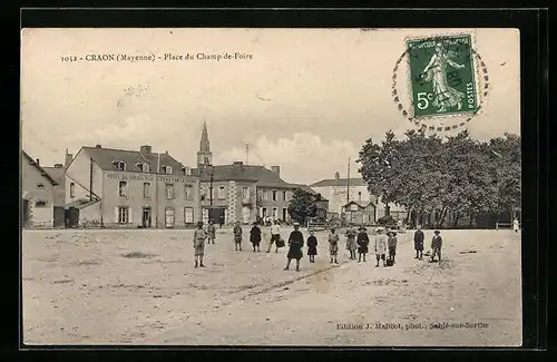 AK Craon, Place du Champ-de-Foire