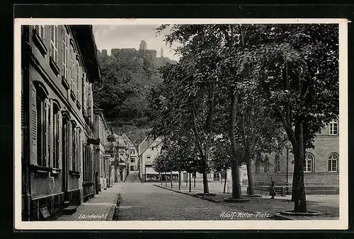 AK Landstuhl, Platz mit Blick auf die Burg