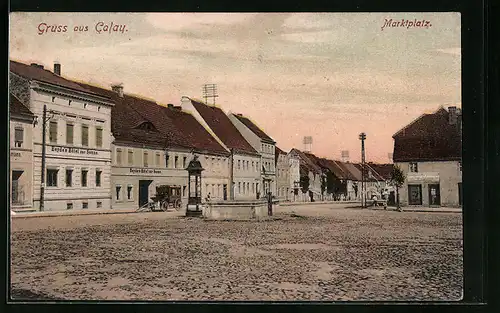 AK Calau, Marktplatz mit Heyde`s Hotel zur Sonne und Brunnen