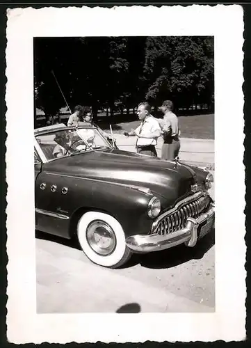 Fotografie Auto Buick Roadmaster Cabrio, US-Car