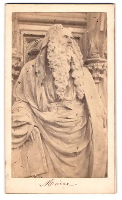 6 Fotografien Bonvalot, Dijon, Figuren am Mosesbrunnen im Chartreuse de Champmoi 0