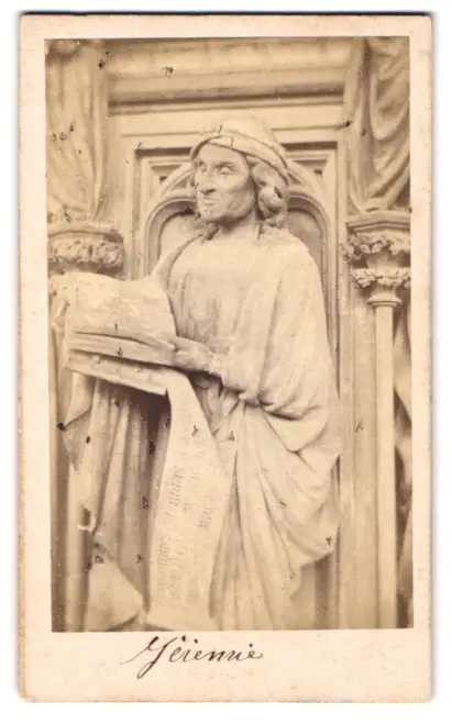 6 Fotografien Bonvalot, Dijon, Figuren am Mosesbrunnen im Chartreuse de Champmoi 3