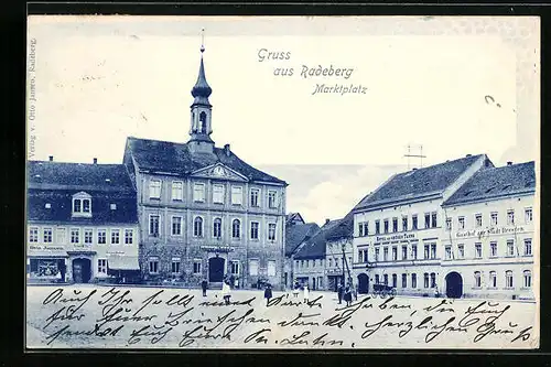 AK Radeberg, Marktplatz mit Hotel zur Grünen Tanne und Gasthof zur Stadt Dresden