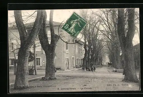 AK Joncquières, Le Cours