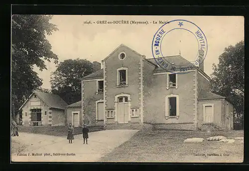 AK Grez-en-Bouères, La Mairie