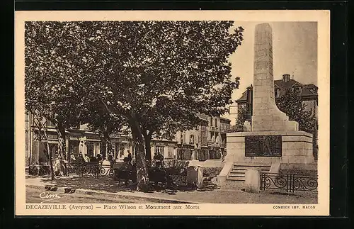 AK Decazeville, Place Wilson et monument aux Morts