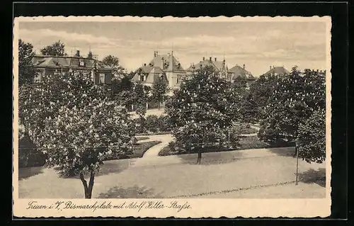 AK Treuen i. V., Bismarckplatz mit Strasse