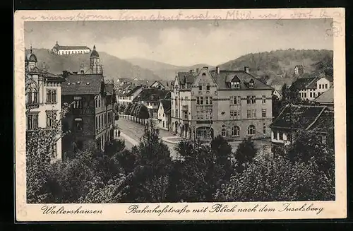 AK Waltershausen, Bahnhofstrasse mit Blick nach dem Inselsberg