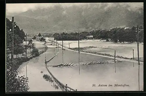 AK St. Anton i. Montafon, Hochwasser im Ort 1910