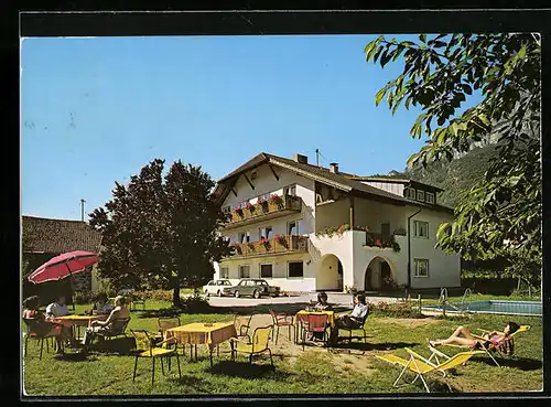 AK Andrian, Pension Haus Gantkofel mit Garten