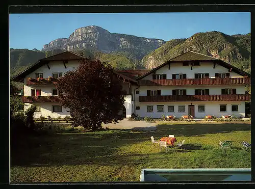 AK Andrian, Pension Haus Gantkofel mit Pool und Garten