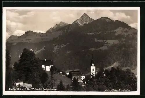 AK Blons i. Gr. Walsertal, Ortsansicht mit Kirche