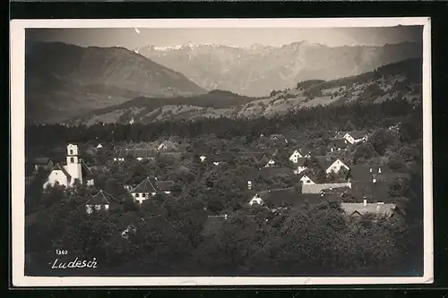AK Ludesch, Ortsansicht mit Bergpanorama