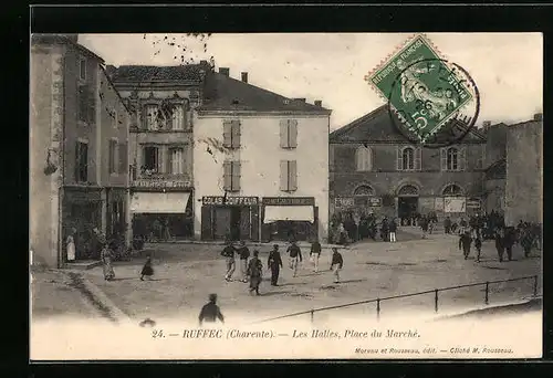 AK Ruffec, Les Halles, Place du Marché