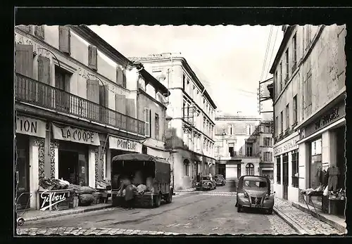 AK Chateauneuf, La Rue du General Leclerc