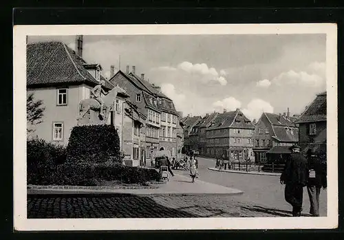 AK Langensalza i. Thür., Passanten in der Mühlhäuser Strasse