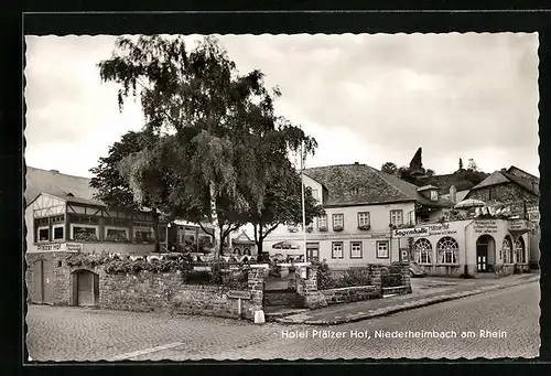 AK Niederheimbach am Rhein, Strassenpartie am Hotel Pfälzer Hof