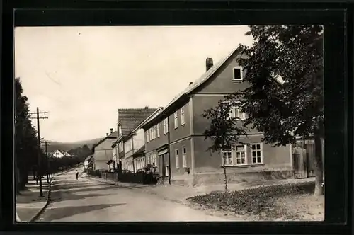 AK Gräfenhain /Krs. Gotha, Steigerstrasse mit Radfahrer