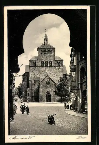AK Minden i. W., Strassenpartie am Dom