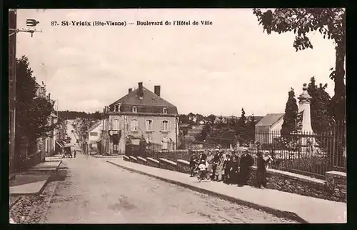 AK St-Yrieix, Boulevard de l`Hotel de Ville