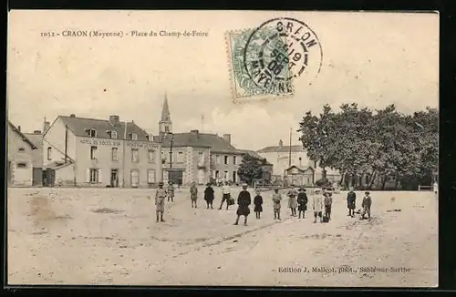 AK Craon, Place du Champ-de-Foire