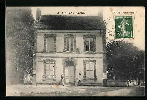 AK Chêne-Arnoult, L`Ecole communale