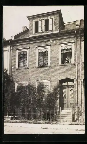Foto-AK Bayreuth, Haus Helmreich im Sonnenschein