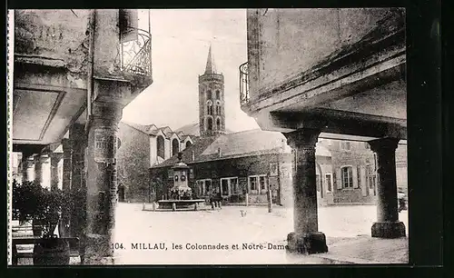 AK Millau, les Colonnades et Notre-Dame