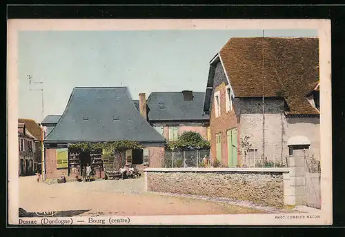 AK Dussac, Bourg, Centre