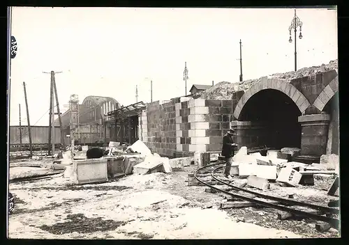 Fotografie Ansicht Wien-Floridsdorf, Brückenbau Kaiser Franz Joseph Brücke, Steinbogenbrücke & Kleinbahngleise