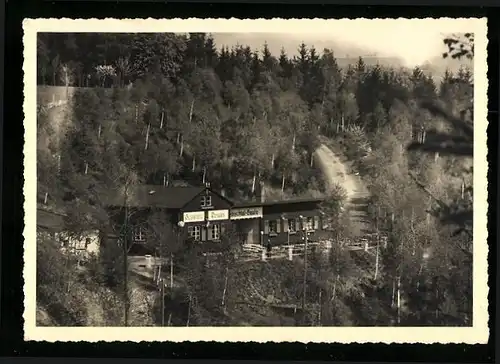 AK Tanneberg /Kr. Meissen, Triebischtal-Baude aus der Vogelschau