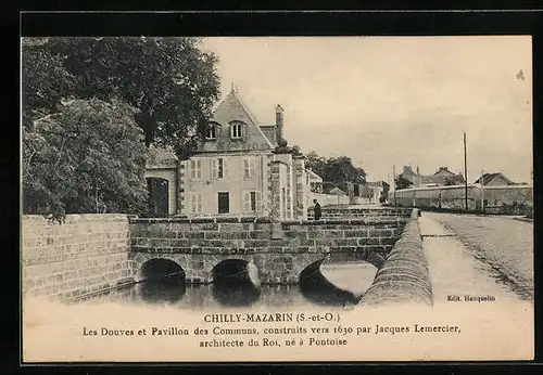 AK Chilly-Mazarin, Les Douves et Pavillon des Communs