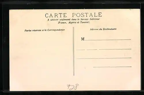 AK Oysonville, Place du Château