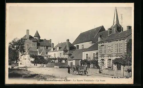AK Mennetou-sur-Cher, La Route Nationale, La Poste