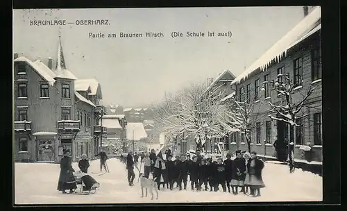 AK Braunlage i. Oberharz, Strassenpartie am Gasthaus Brauner Hirsch