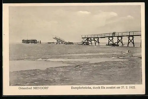 AK Niendorf, Dampferbrücke, durch Eis zerstört 1922
