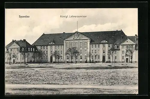 AK Berlin-Spandau, Königl. Lehrerseminar