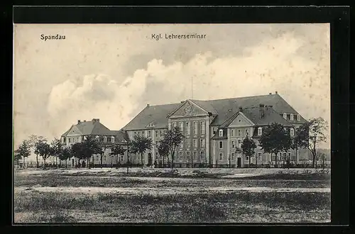 AK Berlin-Spandau, Königl. Lehrerseminar