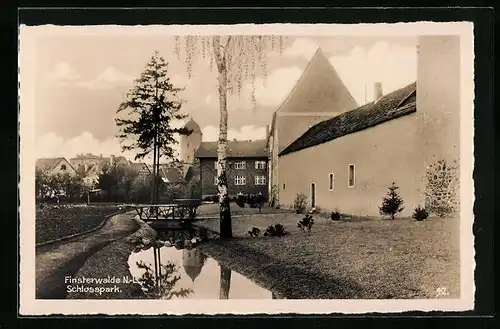 AK Finsterwalde /N.-L., Schlosspark