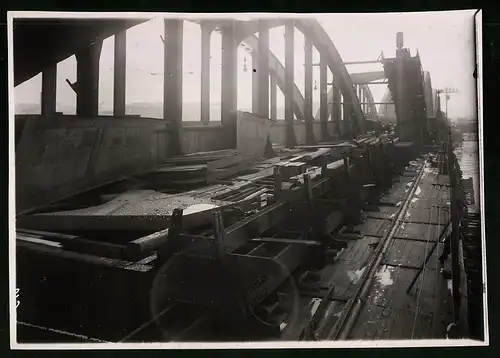 Fotografie Ansicht Wien-Floridsdorf, Brückenbau Kaiser Franz Joseph Brücke, Bogenpfosten-Unterkonstruktion