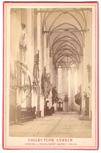 Fotografie Nöhring & Frisch, Lübeck, Ansicht Lübeck, Innenansicht der Kathedrale zu Lübeck