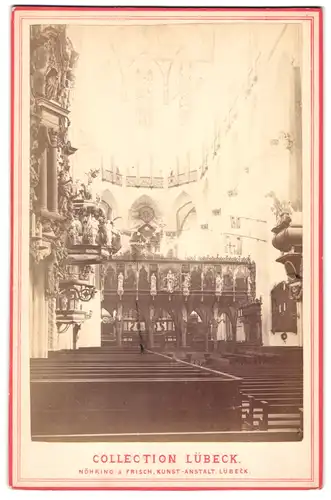 Fotografie Nöhring & Frisch, Lübeck, Ansicht Lübeck, Inneres der Kathedrale zu Lübeck mit Kanzel