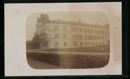 AK Rüdesheim, Hotel Jung von der Strasse gesehen