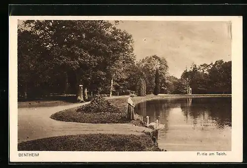 AK Bentheim, Frau am Teich mit Schwänen