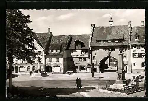 AK Löffingen /Schwarzwald, Blick auf den Marktplatz