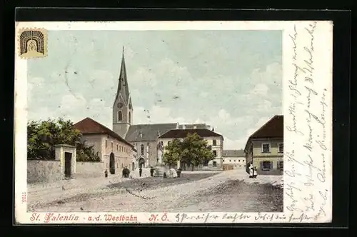 AK St. Valentin a. d. Westbahn, Strassenpartie mit Kirche